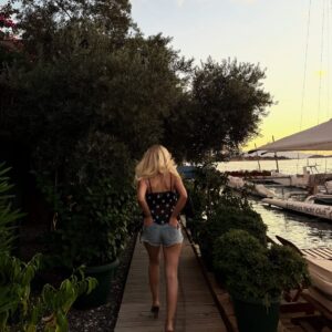 Sibel Aytan Instagram - Badem ve ıstakoz dostu ♾️