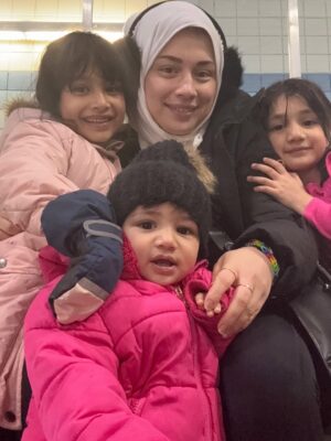 Sidra Batool Instagram - Har dua ka phool — meri betiyan 🌷

Tagging all the GIRLS moms out there. This is for “US” 🤍. When people say ‘hayee apki 3 betiyan hain, Allah larka bhi de. I just smile. Because my daughters are not “LESS’” they are my strength, my light, my rehmat and the most beautiful gift Allah has written for me 🌸✨ And next time someone says ‘sirf betiyan hain’ remember, Allah chose your home to pour this blessing. Don’t feel sad or angry… your house is already full of rehmat and noor 🤍

Can you guess the last pic? 

#mashallah #DaughtersAreBlessings #LittleQueens #GiftOfAllah #DaddyLittleGirl #MamaLove #HomeIsWhereDaughterIs #BundleOfJoy