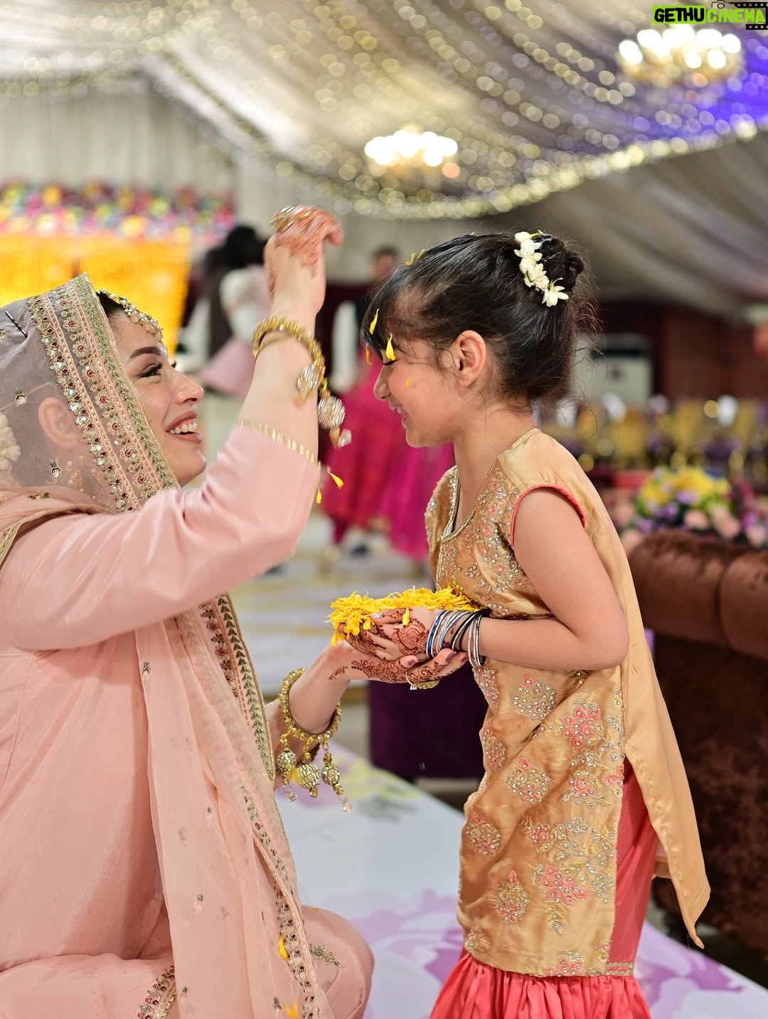 Sidra Batool - 35K Likes - Har dua ka phool — meri betiyan 🌷

Tagging all the GIRLS moms out there. This is for “US” 🤍. When people say ‘hayee apki 3 betiyan hain, Allah larka bhi de. I just smile. Because my daughters are not “LESS’” they are my strength, my light, my rehmat and the most beautiful gift Allah has written for me 🌸✨ And next time someone says ‘sirf betiyan hain’ remember, Allah chose your home to pour this blessing. Don’t feel sad or angry… your house is already full of rehmat and noor 🤍

Can you guess the last pic? 

#mashallah #DaughtersAreBlessings #LittleQueens #GiftOfAllah #DaddyLittleGirl #MamaLove #HomeIsWhereDaughterIs #BundleOfJoy