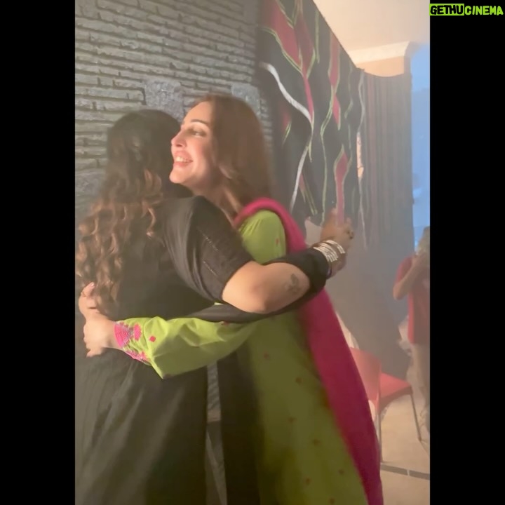 Sidra Niazi - 146.9K Likes - INSAN-e-ly grateful for this 
JIN-tastic journey! 
 #jinkishadiunkishadi ♥️