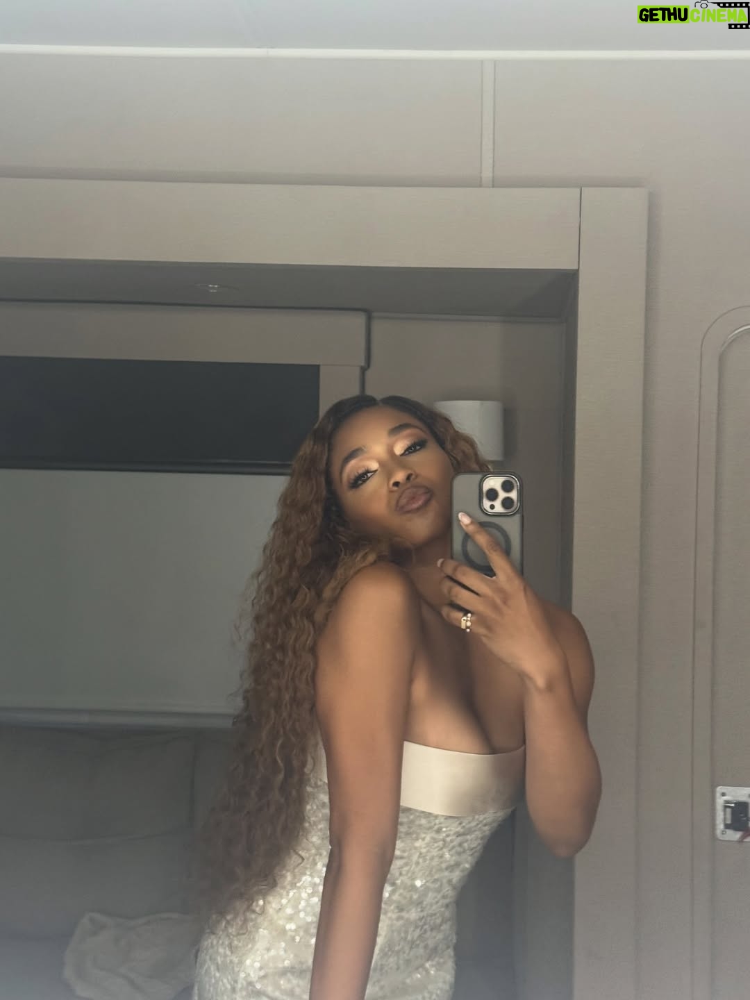 Simone Joy Jones - 21.2K Likes - Lil BTS and tom foolery. Ep 2 fun.
Manifesting more 567& 8s