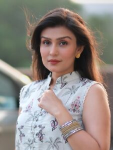 Actress Simran Kaur Hundal HD Photos and Wallpapers October 2025