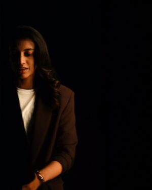 Smriti Mandhana Instagram - Glimpses of life.

#ShotOnOnePlus
#Collab