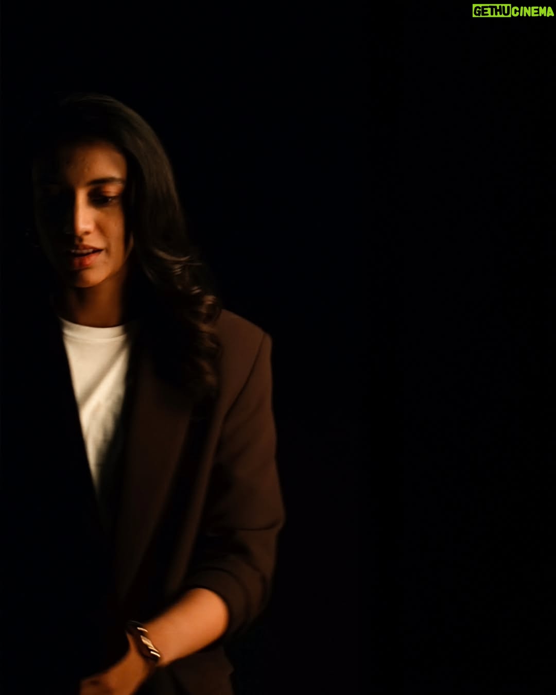 Smriti Mandhana - 3.2 Million Likes - Glimpses of life.

#ShotOnOnePlus
#Collab