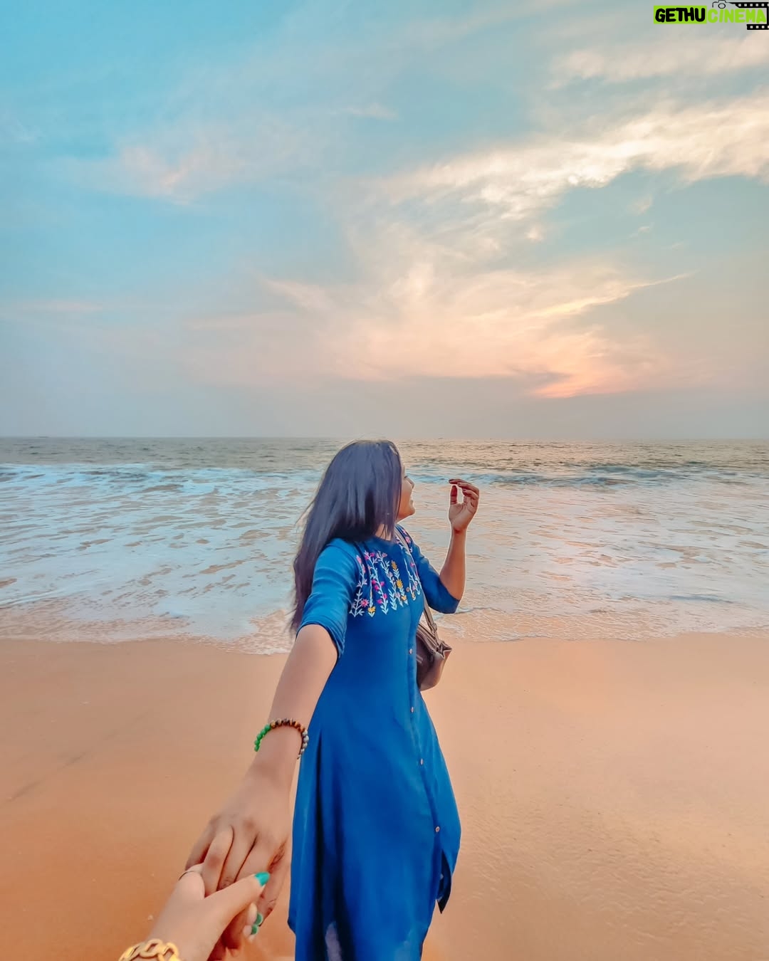 Snisha Chandran - 16.8K Likes - 💞 ഒരു തെമ്മാടി കൂട്ടിനുണ്ടേ 💞😌....... 🧿✨
.
.
.
#friendship #friends #bestfriends 
#girlfriend #instagood