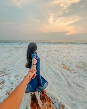 Snisha Chandran Instagram - 💞 ഒരു തെമ്മാടി കൂട്ടിനുണ്ടേ 💞😌....... 🧿✨
.
.
.
#friendship #friends #bestfriends 
#girlfriend #instagood