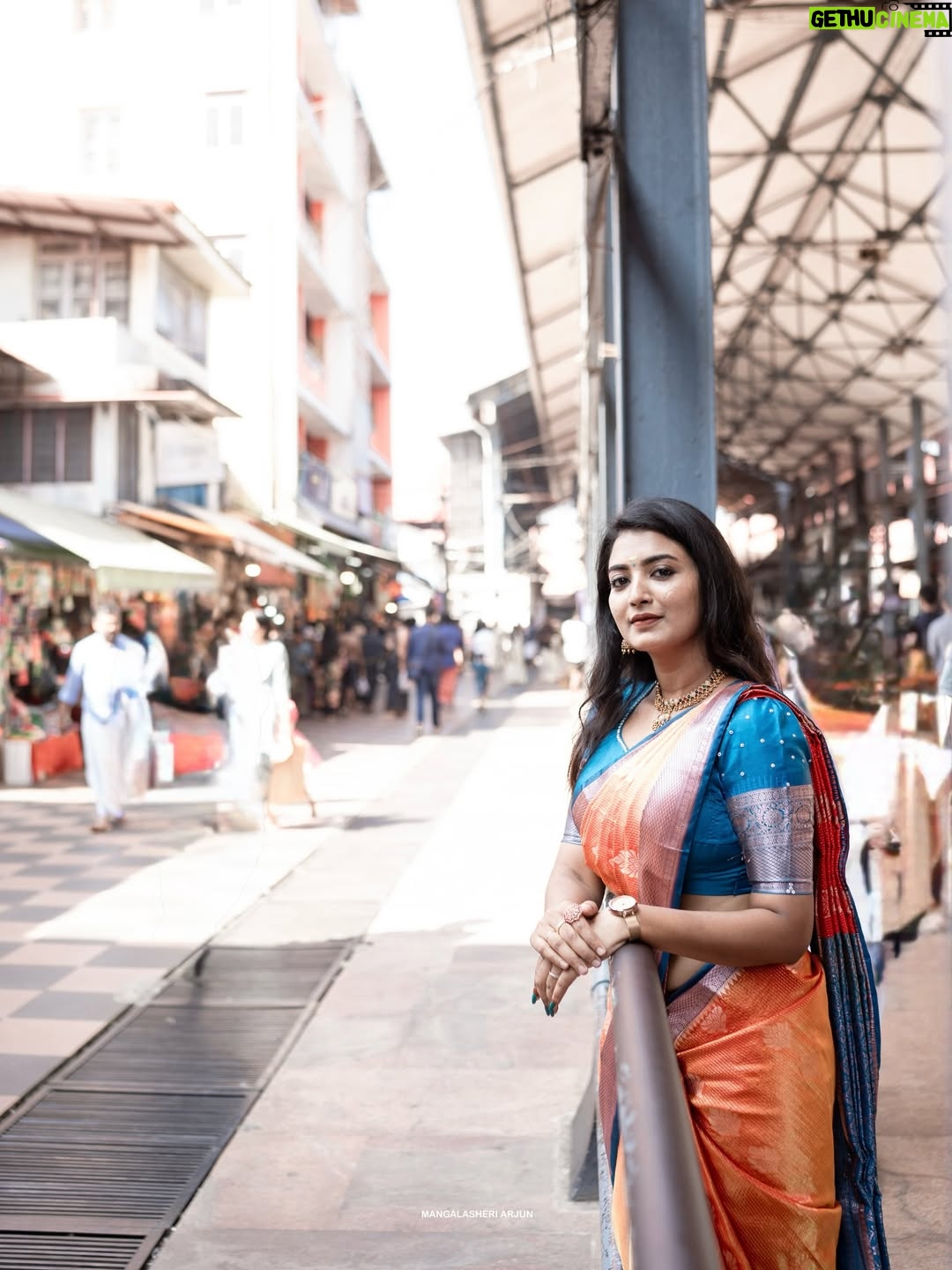 Snisha Chandran - 4K Likes - ഗുരുവായൂർ അമ്പലനടയിൽ 🧡🩵

🥻 @ar_handlooms_kuthampully 

📸 @_mangalasheriarjun__ 

#picofthedays #love #guruvayoortemple🙏🕉️🕉️ #like #instagood