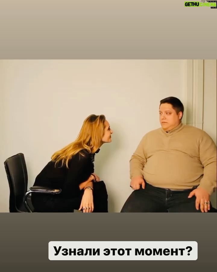 Sofya Kashtanova - 162.3K Likes - Сегодня мой телефон разрывался от звонков ов с трагической новостью … Ромка … ты был удивительным , высокоразвитым человеком , твои знания поражали! Ты знал все обо всем ! Фантастика как работал твой мозг , туда тебя и ударило … какая несправедливость … ты был прекрасным артистом , свободным , юморным , ты чувствовал момент , ты чувствовал ритм…  Главным для Ромки была  его семья , любимая жена и дети , кажется все что он делал он делал для них … ты в твоих детях , ты в твоем творчестве навсегда , тебя будет не хватать , дружище …  а на видео наша первая встреча -пробы на Полицейского