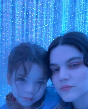 Soko Instagram - Nothing in the world i love more than being your mom. Being yours. ♾️ ❤️ ♾️ 
Infinite love to all moms who hold down the forts, especially the single mamas doing it all on their own 💪. We got this !