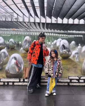 Soko Instagram - Nothing in the world i love more than being your mom. Being yours. ♾️ ❤️ ♾️ 
Infinite love to all moms who hold down the forts, especially the single mamas doing it all on their own 💪. We got this !