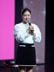 Actress Song Ga-in HD Photos and Wallpapers December 2025