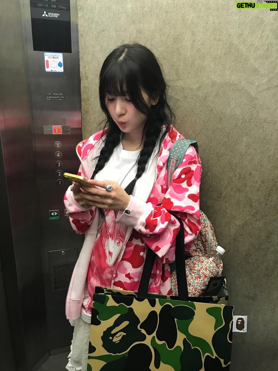 Song Su-i - 10.8K Likes - 大阪で誕生日を ⋋(◍’◊’◍)⋌