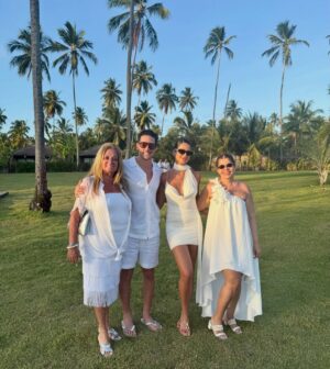 Sonia Fried Instagram - En Brasil en el Matrimonio del Cuñado de mi hijo Stefano. Lo pasamos muy bien, la gente muy amable y alegre. Felicitaciones a los Novios Vitoria y Alex 😊🇧🇷🎉 #saomigueldosmilagres