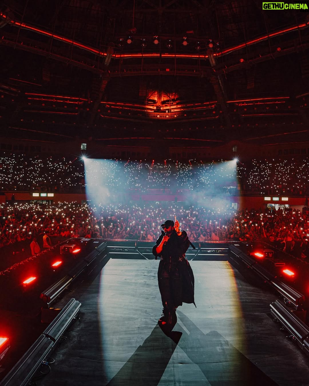 Sonia Kapur - 234.4K Likes - Jai MATADI Let’s Rock 🙏❤️ delhi you were historic amazing , love you  all ❤️❤️❤️❤️❤️ #capmaniatour