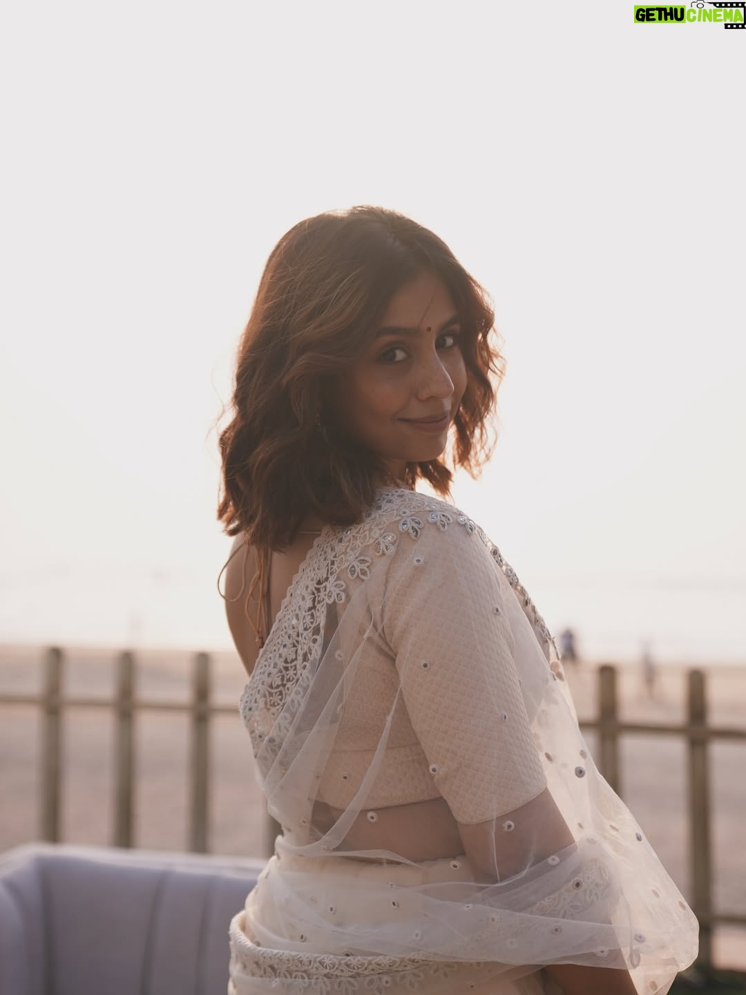Srishti Ganguli Rindani - 81.4K Likes - Dulha Dulhan ko second priority because @lala_photuwale made me look so pretty. 😍

Congratulations to the new badi bahu of the family @parmarchaitally. I love you and sorry about @88meta. He’ll get better. 

Last picture is an appreciation post for my husband @iambhaveshmehta who’s doing cute things like helping nanaji to walk down the mandap. #paneerpost

Also my cutest Daadu @samir.ganguli.18’s film song for extra paneer. ♥️