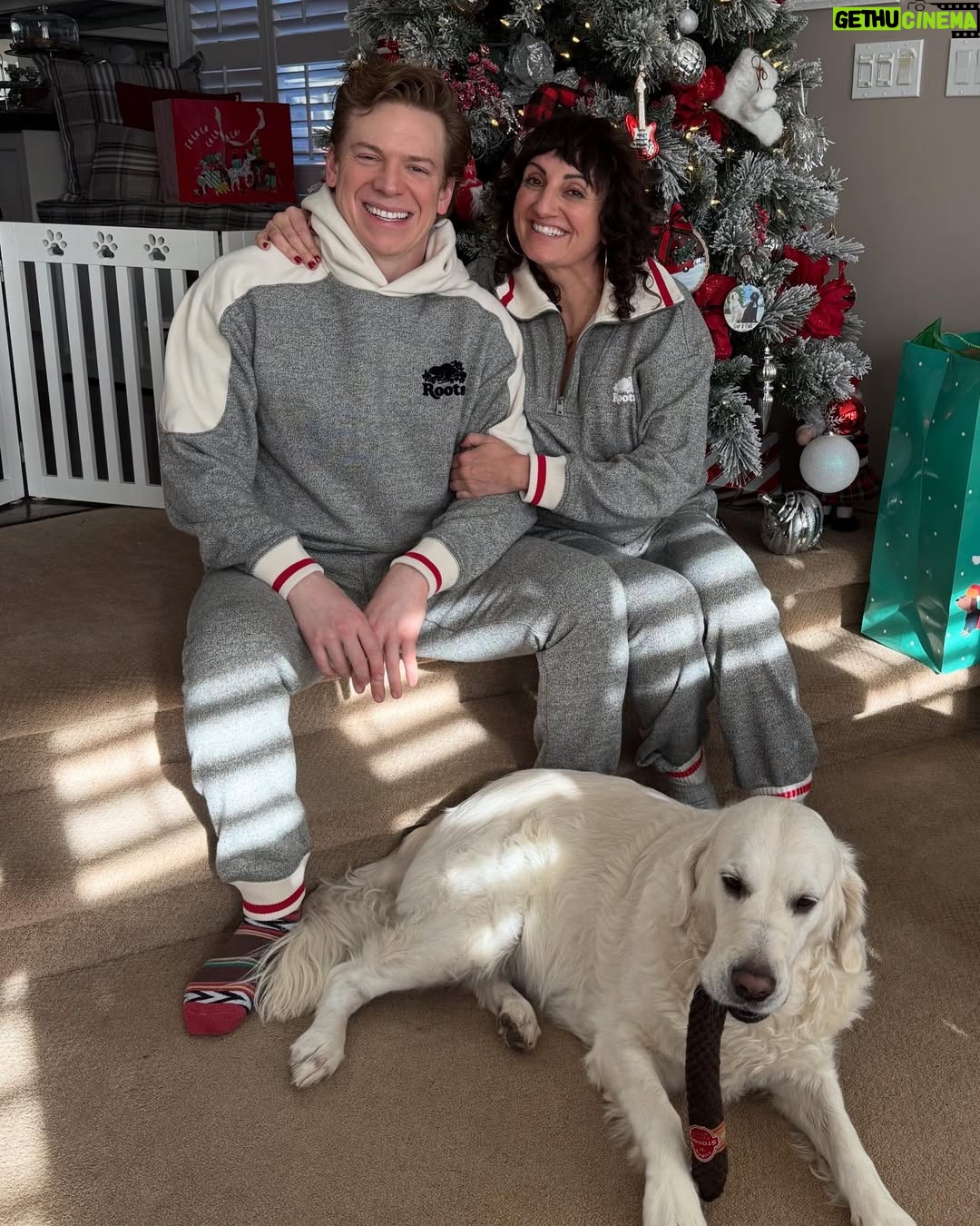 Steph Tolev - 17.1K Likes - Merry Christmas from the most demented couple on the internet #merrychristmas #happyholidays #couplegoals