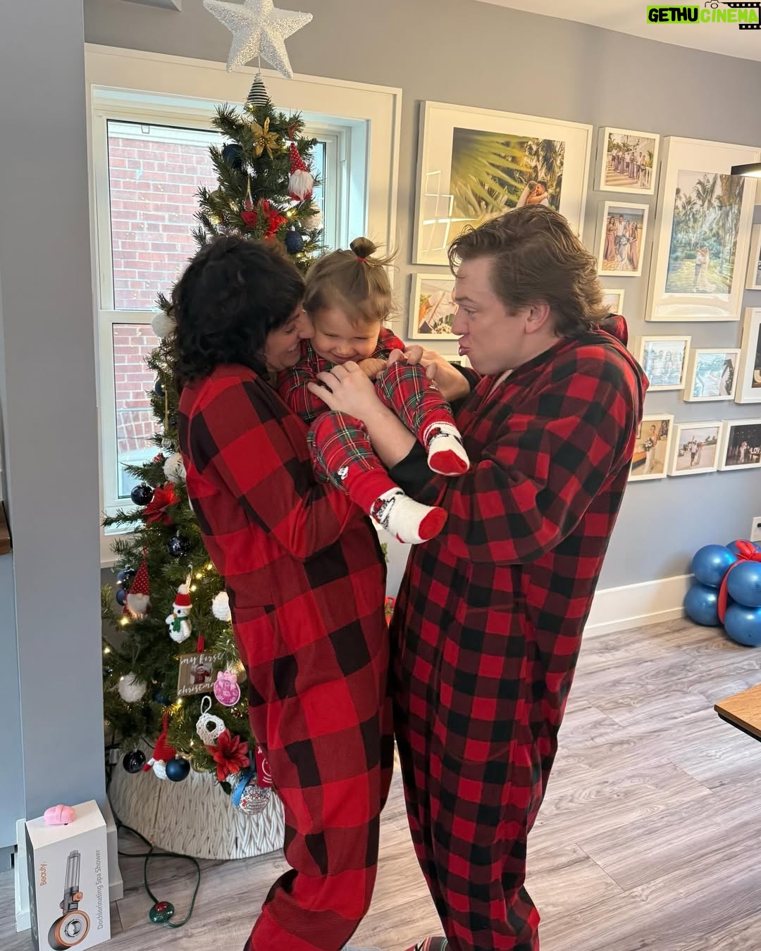 Steph Tolev - 17.1K Likes - Merry Christmas from the most demented couple on the internet #merrychristmas #happyholidays #couplegoals
