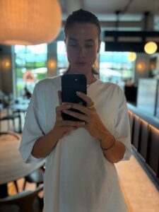 Actress Stephanie Corneliussen HD Photos and Wallpapers September 2025