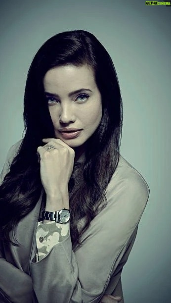 Stephanie Corneliussen - 1.8K Likes - .⁣
Join us friend 🤖 ⁣
@whoismrrobot x @netflix july 2025 ⁣
⁣
#mrrobot #joannawellick #netflix #fsociety