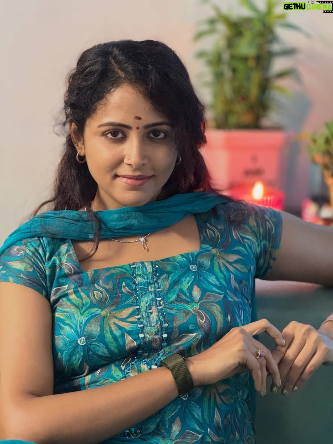 Subiksha - 2.4K Likes - Eyes, silence , unspoken words - Always Beautiful ❤️

Captured & framed : @vijaymilton 📷
