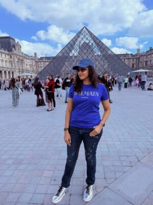 Subiksha Instagram - A little ‘bonjour’ goes a long way 💙
#paris