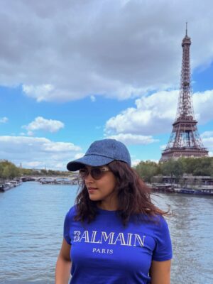 Subiksha Instagram - A little ‘bonjour’ goes a long way 💙
#paris