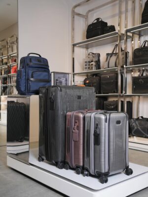 Sudeshna Biswas Instagram - Where journeys begin with style ✨

Celebrating the grand launch of @TUMIIndia at Quest Mall, Kolkata. #StyleMeetsAdventure

@tumitravel @ajioluxe @reliancebrandsltd
#TUMI #TUMIIndia #AD