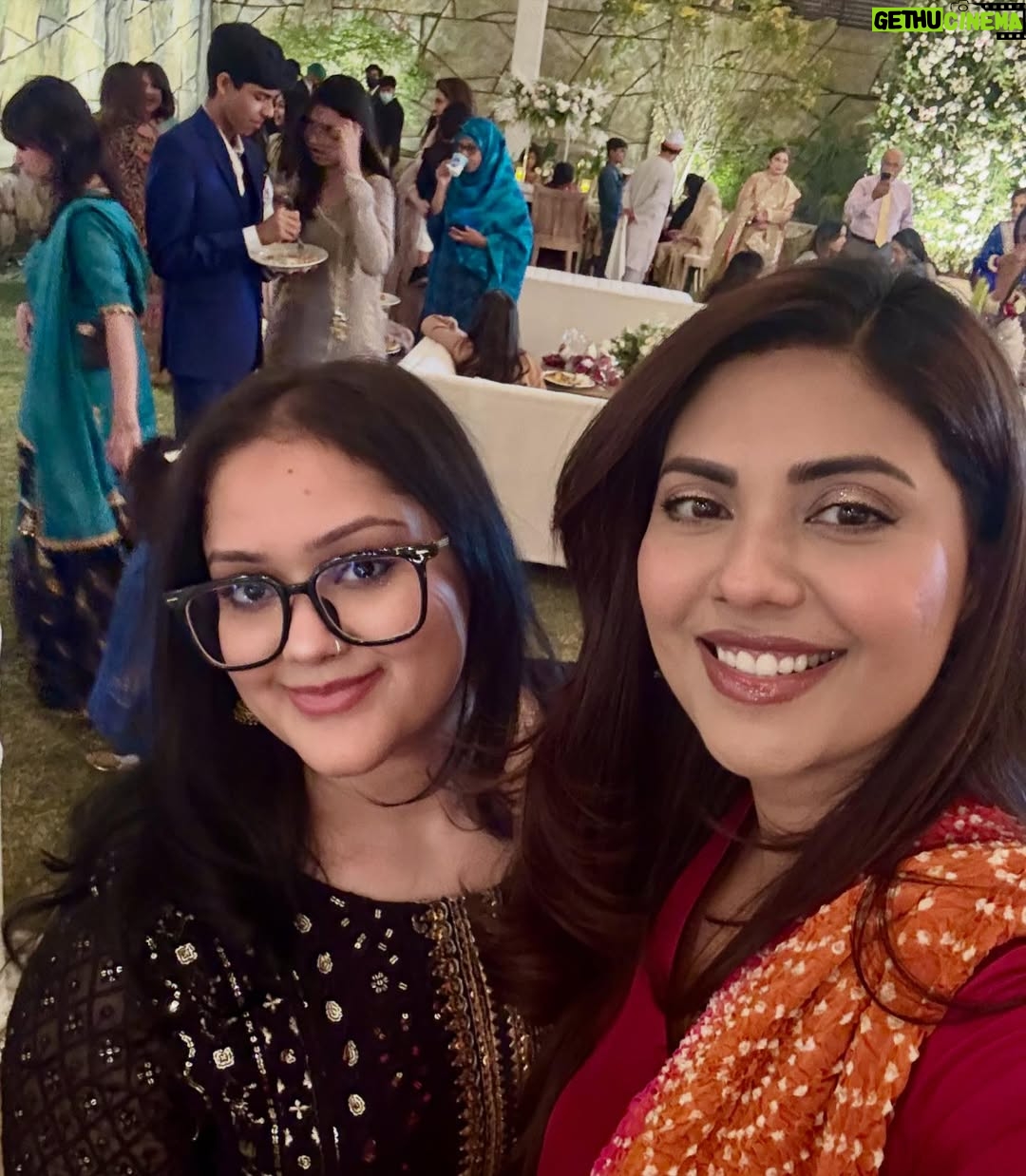 Sunita Marshall - 32.3K Likes - Shaadi season has begun #decemberistaninkarachi 

@hassan.ahmedofficial