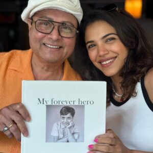 Supriya Pilgaonkar Instagram - My whole world and my biggest blessing 🌍 
A special day celebrating both my biggest inspirations.
Ajoba's 87th birthday & also Father's Day ♥️🧿

Gifted both of them photo books of their beautiful moments made by @odd.giraffe 🥹