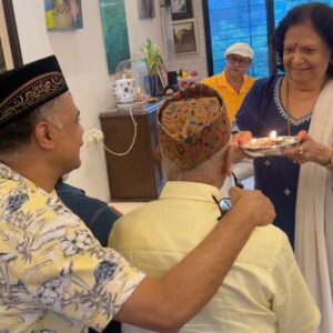 Supriya Pilgaonkar Instagram - My whole world and my biggest blessing 🌍 
A special day celebrating both my biggest inspirations.
Ajoba's 87th birthday & also Father's Day ♥️🧿

Gifted both of them photo books of their beautiful moments made by @odd.giraffe 🥹