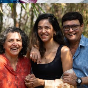 Supriya Pilgaonkar Instagram - तुझ पे कुर्बान मेरी जान, मेरी जान
Happy birthday to my Super . 
Love you so much 
@supriyapilgaonkar ♥️😘