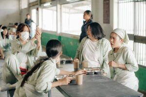 Suttatip Wutchaipradit Instagram - ถึงคราวที่อีเกดจะเครียด
#clairebell #clairebelltheseries