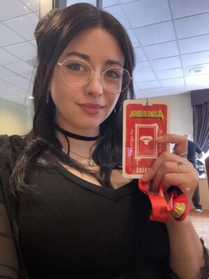 Sweet Anita Instagram - SURPRISE! I'm in LA for @borderlands Fan Fest! I'll be playing #Borderlands4 live on Twitch later today, and you can pre-order it now! #2KPartner #2K