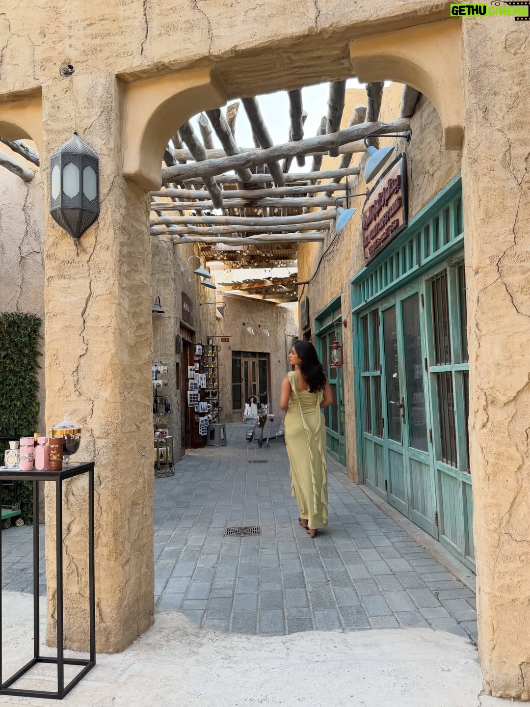 Swetha Venugopal - 18.5K Likes - Walking through Al Seef felt truly special. Every little shop had its own charm and the entire place carried the soul of old Dubai. From the vintage stores to the earthy textures of the buildings, it felt like stepping back in time and seeing how the city once was. The cafes  tucked away in quiet corners made the experience even better, giving you a moment to slow down and just take it all in. It was calm, beautiful, and full of character. Such a lovely way to experience Dubai’s heritage and culture. I genuinely enjoyed every moment.

#AlSeefDubai #DubaiDiaries #OldDubai @dubai  @visit.dubai DubaiHeritage TravelDubai DubaiVibes WanderDubai TravelMoments ExploreDubai VintageVibes DubaiCulture TravelExperience DubaiAesthetic