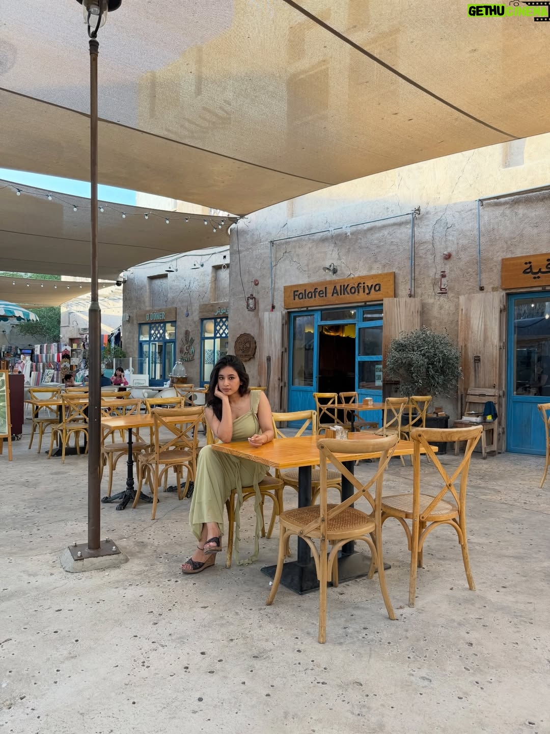 Swetha Venugopal - 18.5K Likes - Walking through Al Seef felt truly special. Every little shop had its own charm and the entire place carried the soul of old Dubai. From the vintage stores to the earthy textures of the buildings, it felt like stepping back in time and seeing how the city once was. The cafes  tucked away in quiet corners made the experience even better, giving you a moment to slow down and just take it all in. It was calm, beautiful, and full of character. Such a lovely way to experience Dubai’s heritage and culture. I genuinely enjoyed every moment.

#AlSeefDubai #DubaiDiaries #OldDubai @dubai  @visit.dubai DubaiHeritage TravelDubai DubaiVibes WanderDubai TravelMoments ExploreDubai VintageVibes DubaiCulture TravelExperience DubaiAesthetic