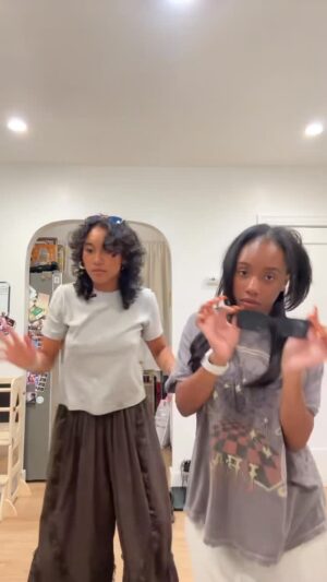 Sydney Park Instagram - “They work, they work for me!!!”😎😩😂 @imanihakim