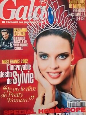 Sylvie Tellier Instagram - ✨ 8 décembre, Fête des Lumières… et mon “misversaire” ✨
Il y a 24 ans jour pour jour, ma vie basculait. Une aventure incroyable commençait.
Rien n’aurait été possible sans vous. Vos messages, votre fidélité, votre bienveillance, votre confiance… vous avez littéralement changé ma vie. Alors aujourd’hui, je dis simplement : merci 🤍

Et ce week-end, l’émotion était encore au rendez-vous avec l’élection de Miss France… Le temps passe, mais la magie reste ✨
Vous avez regardé l’élection ?
📷 @bendecoin