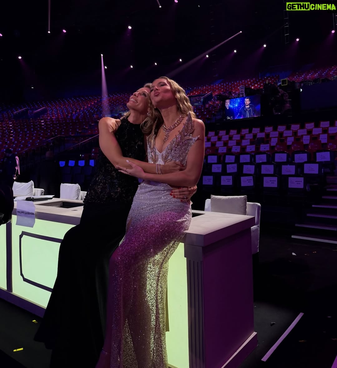 Sylvie Tellier - 16.7K Likes - Miss France 2026 ✨
Robe @nicolasfafiotte 
Mise en beauté @arnaudsoldourdin
