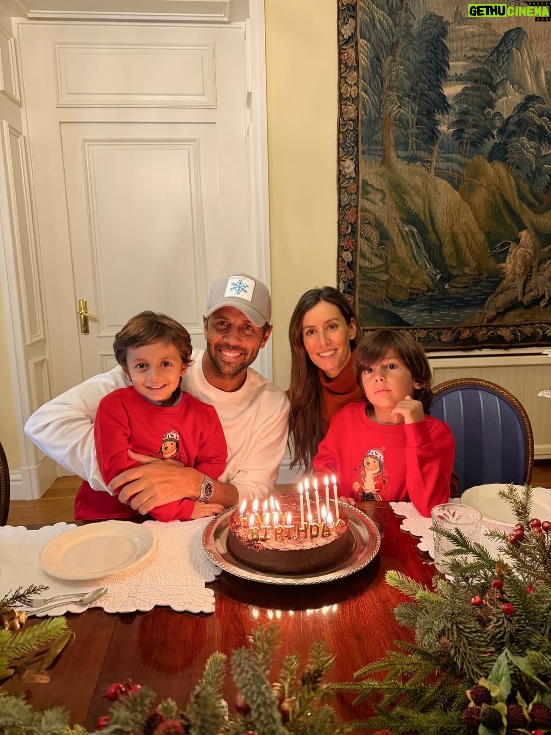 Tamara Falcó - 47.7K Likes - Y pensar que el domingo este enano cumplió 5 añazos ya…❤️
