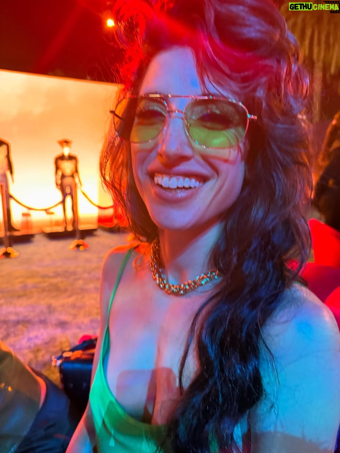 Tania Raymonde - 94.7K Likes - a beautiful evening celebrating @superman last week with many people I truly adore (this Green Lantern especially) so if you haven’t yet had a chance to see this epic movie it’s pure joy and you’re going to love it 💚