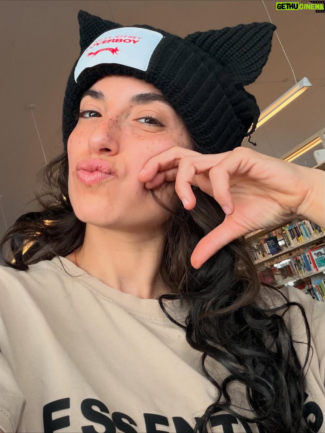 Tania Raymonde - 20.4K Likes - never ever taking this hat off, lest I take myself too seriously. Also just renewed my library card today so WATCH OUT Colleen Hoover I’m coming for you