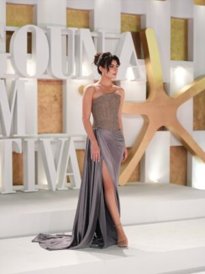 Tara Abboud Instagram - @gff closing ceremony 💜

Stylist @omziag 
Dress @ramikadi 
Jewellery @glamour.jewellery 
Makeup @themariamkhairallah @maccosmeticsmiddleeast 
Hair @koko.adel0 @alsagheersalons 
Photography @maged_helal 

Management @madrisingcelebrity