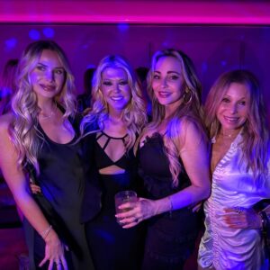 Tara Reid Instagram - Please join me in wishing my beautiful soul sister @tarareid a very happy birthday & love to @drbentalei for throwing a fabulous event raising funds for the incredible charity, where he performs miracles @hugsfoundationinc & also enjoy #tarareid choreography on the end slide 🩷💜 photo cred @ella_hovsepian