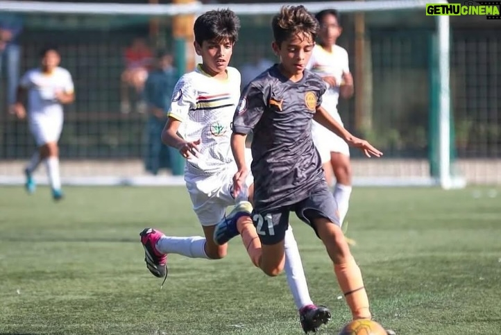 Tara Sharma - 5.3K Likes - Wow wow @leomessi @luissuarez9 @rodridepaul a dream and more for football obsessed Kai to meet you…Zen and us went for the Wankhede event after and as a footy family enjoyed it all!

A lil carousel

1 massive thanks @parthjindal @jsw_sports for truly the best Christmas come birthday come every present for our football loving kids. Kai has been playing since he was v little and his biggest idol is #messi so getting to briefly meet him and amazing Suarez and DePaul was beyond fab. Grateful for the surprise thank you. In the pic with fellow @mumbaicityfc teammate and friend Ranvir @gayatrichona and friends Khush @ishnakbyramjee and Abhayraj @kavi_jolly 
A massive thanks (adhering to your don’t tag 😂 haaha)!

2 appreciation 

3 four of us in the stadium when the #goat entered

4 penalty by goat @chetri_sunil11 who although injured played 

5 pen by Messssi 

6 the 3 goats 

7 flashback of Kai’s MCFC team.. a few pix and vids of the genuine passion for the beautiful game not just a momentary Messi moment

8 self training … for those following Indian football right now you may know it’s been a hard time with AIFF and ISL issues which has meant our kids and all professional clubs have had their training etc on suspension mode for a while. Self training is constant but really hope the problems at the higher levels are resolved soon and our kids and senior players and everyone is back to regular training and tournaments etc asap. A plea to anyone reading this who maybe able to help you please do so! 

9 when amazing Chhetri was a guest on my show speaking so inspirationally. Please do watch on #thetarasharmashow YouTube channel. Link in story swipe up.

10 Kai now juggles upto 1200 I think…this vid was a few years ago when at 174

11 K at 7 ish…passion started young 

12 a more recent match 

Sharing all this to say meeting these players means a lot. Each to their own for why but for kids who adore football it is v inspiring. 

13 just 

14 MFA

15 WorldCup and Us 

Lovely also to watch younger kids play at the event, many we know..kudos!

Sorry for the ramble, I am a soccer mom haaha!

Thx @jsw.group @jsw.foundation 

Onward and upward touch wood😀🧿⚽️❤️

#staysafe