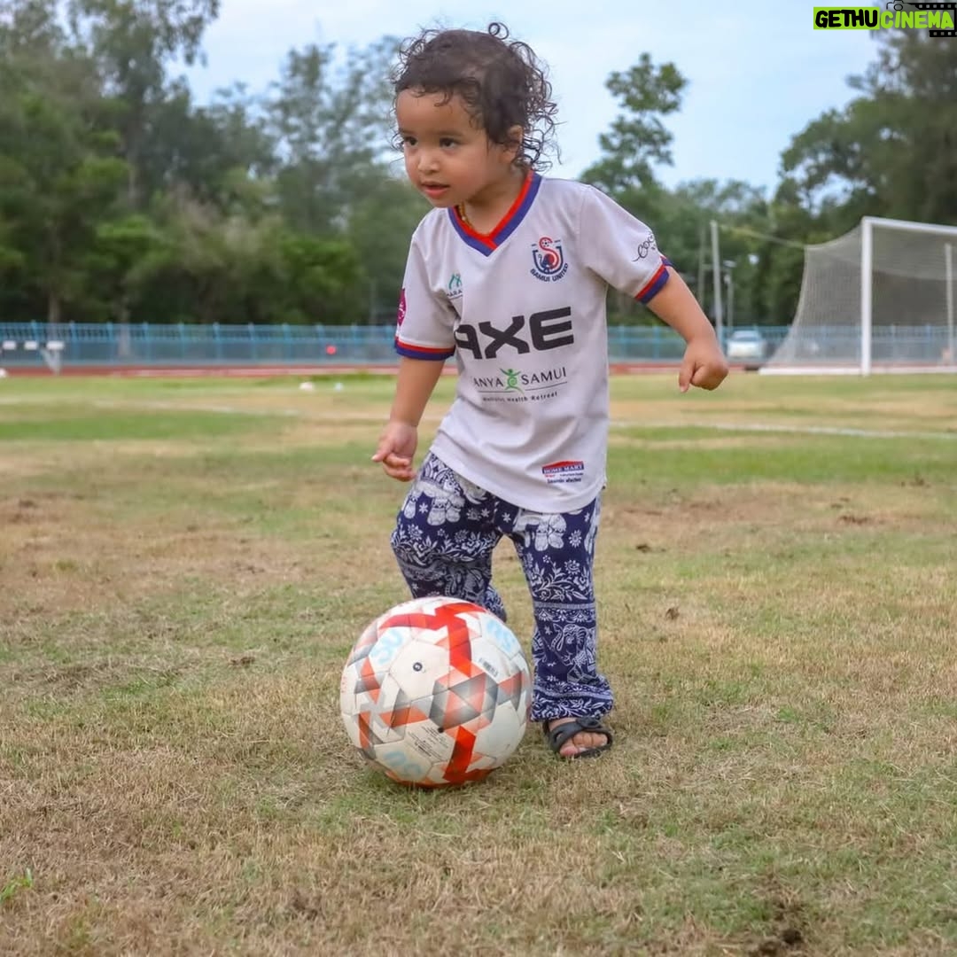 Taya Rogers - 4K Likes - Happy Father’s Day to the man showing our kids how to work hard, live with passion, & chase your dreams with unwavering determination 💖⚽️🏝️🐒💪🏽 

You put a team together in record time, worked on every aspect of making Samui United a reality for the island that raised you, and continue to find ways to provide opportunities for the other kids on the island who, like you, spent their childhood turning every space into a football pitch and every coconut into a goal worthy ball. 

And now here we are- 6 months of Samui United, 4 months of training, late nights planning, early mornings & late nights spent navigating the challenges of bringing this dream to life, and we are ⚡️UNDEFEATED⚡️- Our little ragtag team of islanders, reflecting your passion right back at you, backed by an island of people who never thought they’d see the day they’d have a professional team to cheer for…. And we’re on our way to the finals 🌟⚽️💪🏽🏝️🐒💪🏽 

You amaze me every day and I am so grateful I get to be by your side for this journey. As far as I’m concerned, we’re already winning 💖