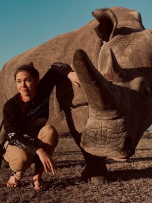 Taylor Rees Instagram - Long term passion project with directors @taylorfreesolo @kbarrettcleary and the incredible @amivitale now live on @disneyplus streaming!

So powerful to have spent time with these animals on location @olpejeta.

@amivitale @drewness17 @mr_b_a @abutosounds
@andrewhbrown @expedition.studios @natgeo @beawangondu @jovansomewhere @biorescue_project @johnvonblock @zacharia_mutai @disneyplus @kbarrettcleary
