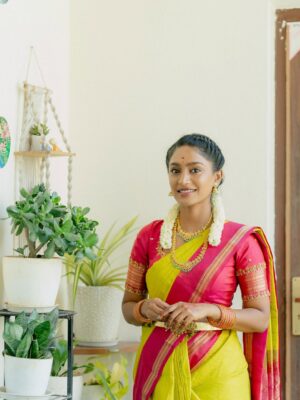 Teja Venkatesh Instagram - All smiles, silk and sunshine for my special day 🤍🥹

This Saree is sooo special for me !Thanks to my Man who always makes me feel special and blessed 🤍🥹♾️ 

Beautiful blouse stitched by @niga_designers 🤍

#ponnu #specialday #sunshine #nov1st #birthdayspecial