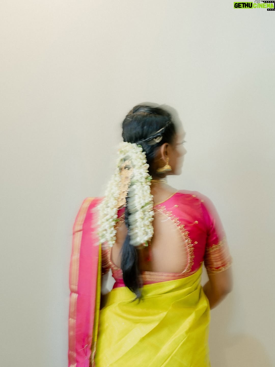 Teja Venkatesh - 48.8K Likes - All smiles, silk and sunshine for my special day 🤍🥹

This Saree is sooo special for me !Thanks to my Man who always makes me feel special and blessed 🤍🥹♾️ 

Beautiful blouse stitched by @niga_designers 🤍

#ponnu #specialday #sunshine #nov1st #birthdayspecial