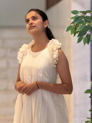 Thanuja Puttaswamy Instagram - Hi Thanuja Family 🫶
Here’s our cutieee 🥹💖
A heart-stealer with the sweetest smile, spreading love, warmth, and pure happiness wherever she goes.
So small, yet her presence fills every heart with joy, this is what pure love looks like 🤍✨
#ThanujaPuttaswamy #Thanuja𓃵
#BiggBossTelugu9 #BiggBoss9Telugu
#Thanuja𓃵
Thanuja ThanujaPuttaswamy
thanujaputtaswamy actorthanujaputtaswamy thanujaputtaswamybb9 thanujaputtaswamyintrobb9 thanujaputtaswamybiggbosstelugu9 thanujaputtaswamylove
supportthanujaputtaswamy bb9