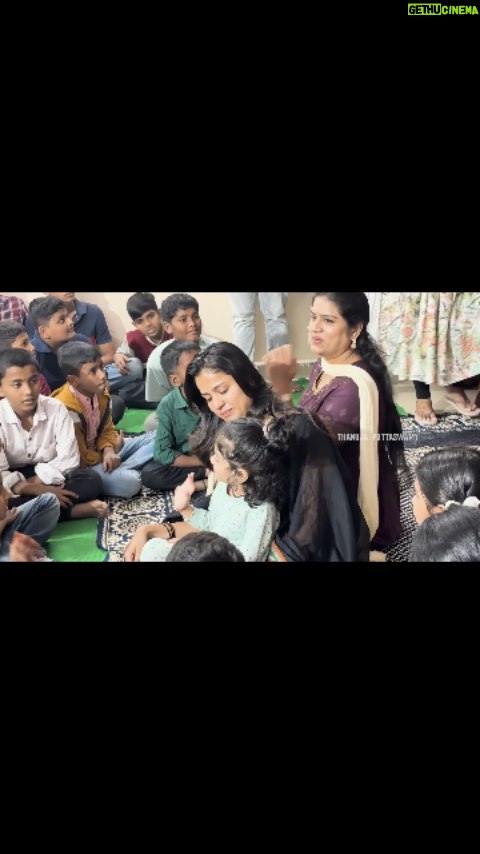 Thanuja Puttaswamy - 99.3K Likes - Yesterday was all about my big family ♥️
So many smiles, so much love, and countless memories made together.
Meeting them after long time, spending quality moments, laughter, and warmth filled my heart with pure happiness.
Truly one of the most lovable and unforgettable moments of my life ✨

Outfit by @threads_by_girija

#Thanuja  #ThanujaPuttaswamy
#thanujaputtaswamy #actorthanujaputtaswamy #thanujaputtaswamybb9